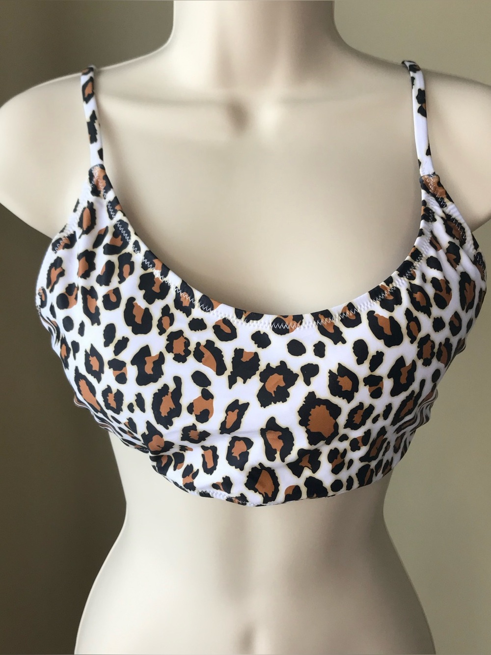 Realeaf Leopard Print Bikini Top Size M